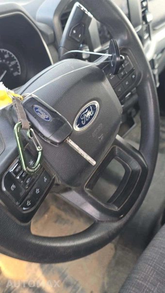 2022 Ford F-150 XLT Crew Cab Medium Bed - miniatura 19