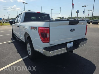 2022 Ford F-150 XLT Crew Cab Medium Bed - miniatura 2