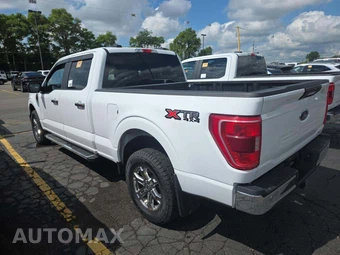 2022 Ford F-150 XLT Crew Cab Medium Bed - miniatura 2