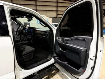 2022 Ford F-150 XLT Crew Cab Medium Bed - miniatura 25