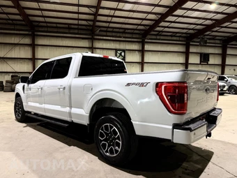 2022 Ford F-150 XLT Crew Cab Medium Bed - miniatura 7
