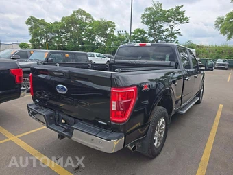 2022 Ford F-150 XLT Crew Cab Medium Bed - miniatura 3
