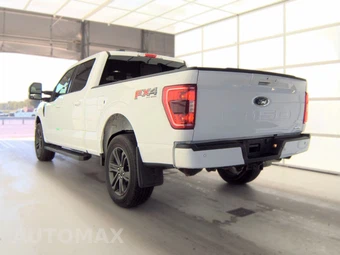 2022 Ford F-150 XLT Crew Cab Medium Bed - miniatura 6