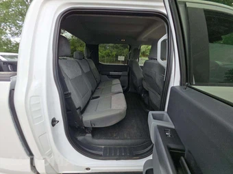 2022 Ford F-150 XLT Crew Cab Medium Bed - miniatura 16