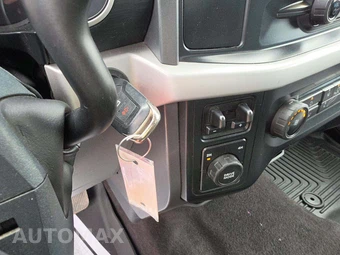 2022 Ford F-150 XLT Crew Cab Medium Bed - miniatura 8