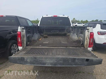 2022 Ford F-150 XLT Crew Cab Medium Bed - miniatura 14