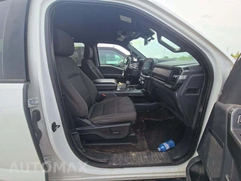 2022 Ford F-150 XLT Crew Cab Medium Bed - miniatura 18