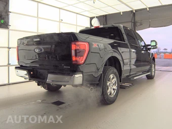 2022 Ford F-150 XLT Crew Cab Medium Bed - miniatura 4