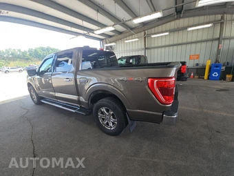 2022 Ford F-150 XLT Crew Cab Short Bed - miniatura 2