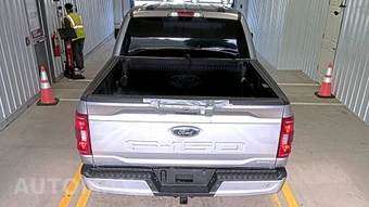 2022 Ford F-150 XLT Crew Cab Short Bed - miniatura 5