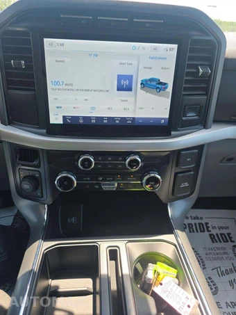 2022 Ford F-150 XLT Crew Cab Short Bed - miniatura 7