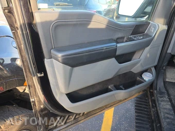 2022 Ford F-150 XLT Crew Cab Short Bed - miniatura 9