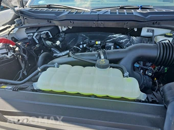 2022 Ford F-150 XLT Extended Cab Medium Bed - miniatura 15