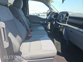 2022 Ford F-150 XLT Extended Cab Medium Bed - miniatura 8