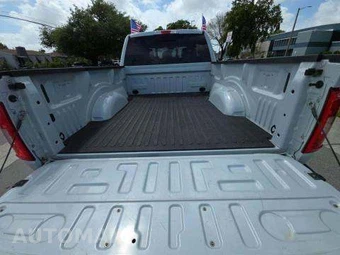 2022 Ford F-150 XLT Extended Cab Medium Bed w/Rear Doors - miniatura 15