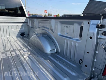 2022 Ford F-150 XLT Regular Cab Medium Bed - miniatura 36