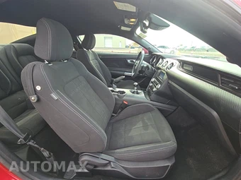 2022 Ford Mustang EcoBoost Coupe - miniatura 8