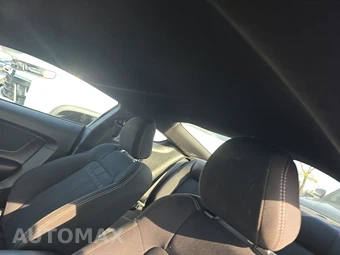 2022 Ford Mustang EcoBoost Coupe - miniatura 17