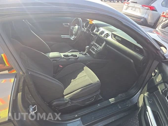 2022 Ford Mustang EcoBoost Coupe - miniatura 8