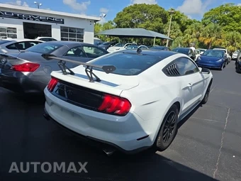 2022 Ford Mustang EcoBoost Coupe - miniatura 4