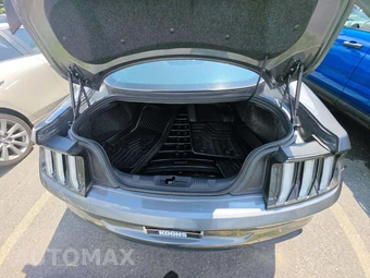 2022 Ford Mustang GT Coupe - miniatura 14