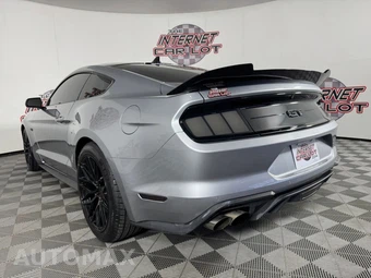 2022 Ford Mustang GT Coupe - miniatura 23