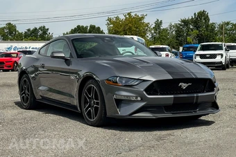 2022 Ford Mustang GT Coupe - miniatura 1