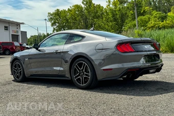 2022 Ford Mustang GT Coupe - miniatura 10