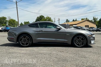 2022 Ford Mustang GT Coupe - miniatura 7