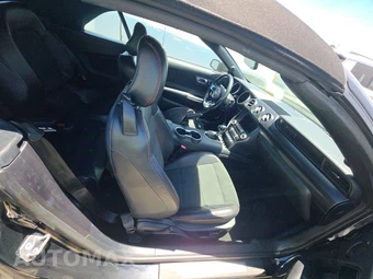 2022 Ford Mustang GT Premium Convertible – miniatura 8