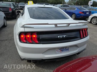 2022 Ford Mustang GT Premium Coupe - miniatura 5