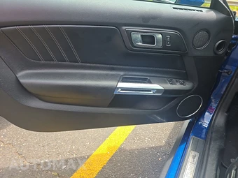 2022 Ford Mustang GT Premium Coupe - miniatura 9