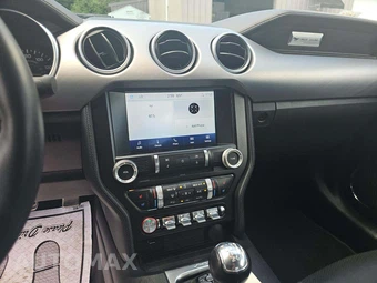 2022 Ford Mustang GT Premium Coupe - miniatura 9