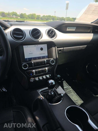 2022 Ford Mustang GT Premium Coupe - miniatura 10