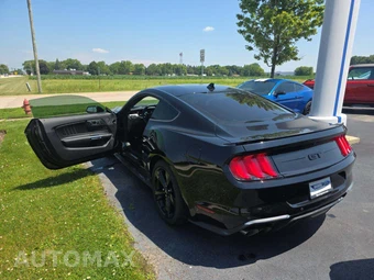 2022 Ford Mustang GT Premium Coupe - miniatura 2