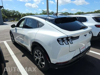 2022 Ford Mustang Mach-E Premium - miniatura 2