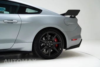 2022 Ford Mustang Shelby GT500 - miniatura 10