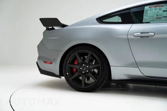 2022 Ford Mustang Shelby GT500 - miniatura 11