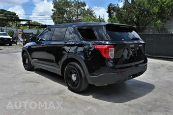 2022 Ford Police Interceptor Utility - miniatura 3
