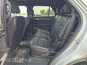 2022 Ford Police Interceptor Utility Hybrid - miniatura 10