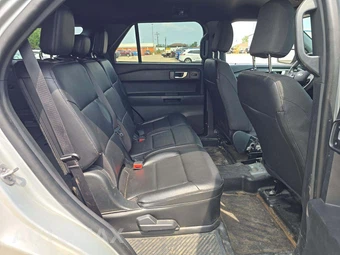 2022 Ford Police Interceptor Utility Hybrid - miniatura 13