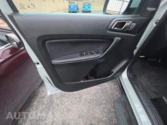 2022 Ford Ranger LARIAT Crew Cab Medium Bed - miniatura 25