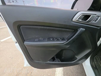 2022 Ford Ranger XLT Crew Cab Medium Bed - miniatura 9