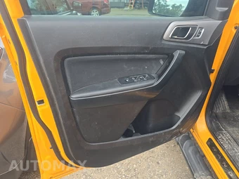 2022 Ford Ranger XLT Crew Cab Medium Bed - miniatura 10