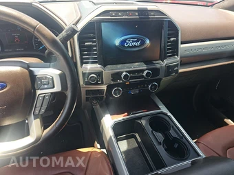 2022 Ford Super Duty F-250 King Ranch Crew Cab Medium Bed - miniatura 11