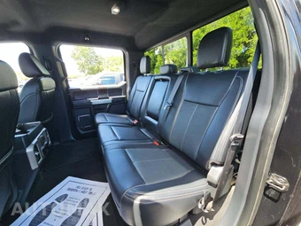 2022 Ford Super Duty F-250 Lariat Crew Cab Long Bed - miniatura 13