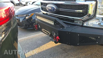 2022 Ford Super Duty F-250 Lariat Crew Cab Long Bed - miniatura 28