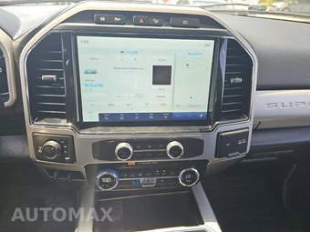 2022 Ford Super Duty F-250 Lariat Crew Cab Long Bed - miniatura 10