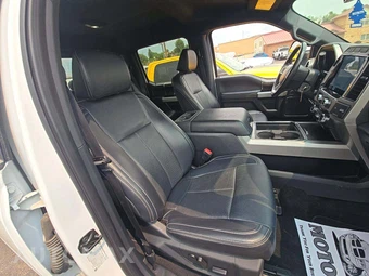 2022 Ford Super Duty F-250 Lariat Crew Cab Long Bed - miniatura 18