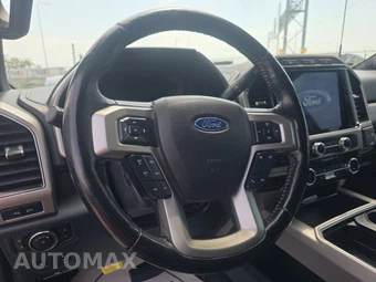 2022 Ford Super Duty F-250 Lariat Crew Cab Medium Bed - miniatura 10